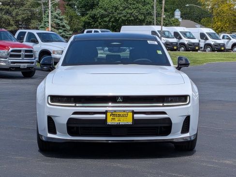 New 2026 Dodge Charger R/T AWD/4WD image 2