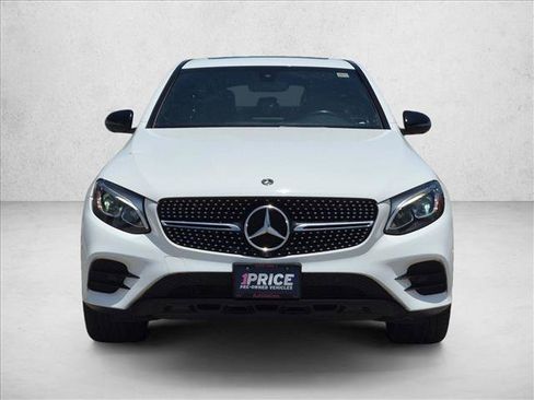 Used 2019 Mercedes-Benz GLC 300 4MATIC Coupe image 2