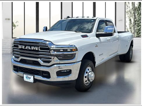 Used 2025 RAM 3500 Laramie AWD/4WD image 1