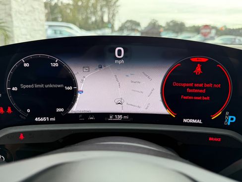 Used 2020 Porsche Taycan image 38