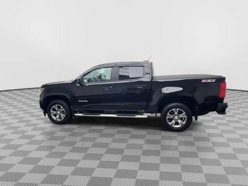Used 2018 Chevrolet Colorado Z71 image 36
