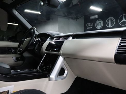Used 2021 Land Rover Range Rover Long Wheelbase Autobiography image 33