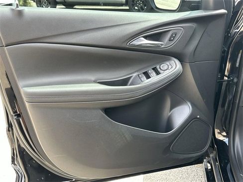 New 2025 Buick Encore GX Sport Touring w/ Advanced Technology Package image 17