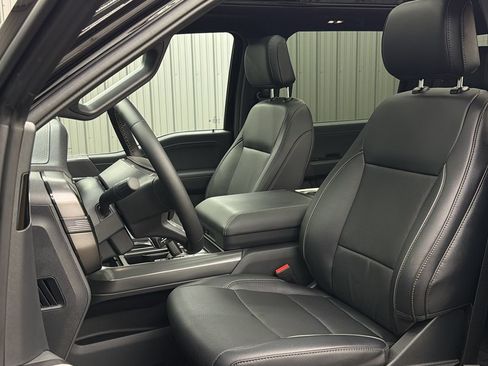 Used 2026 Ford F150 Lariat AWD/4WD image 32