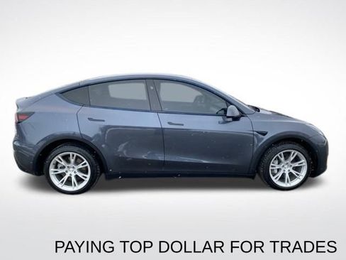 Used 2023 Tesla Model Y Long Range image 6