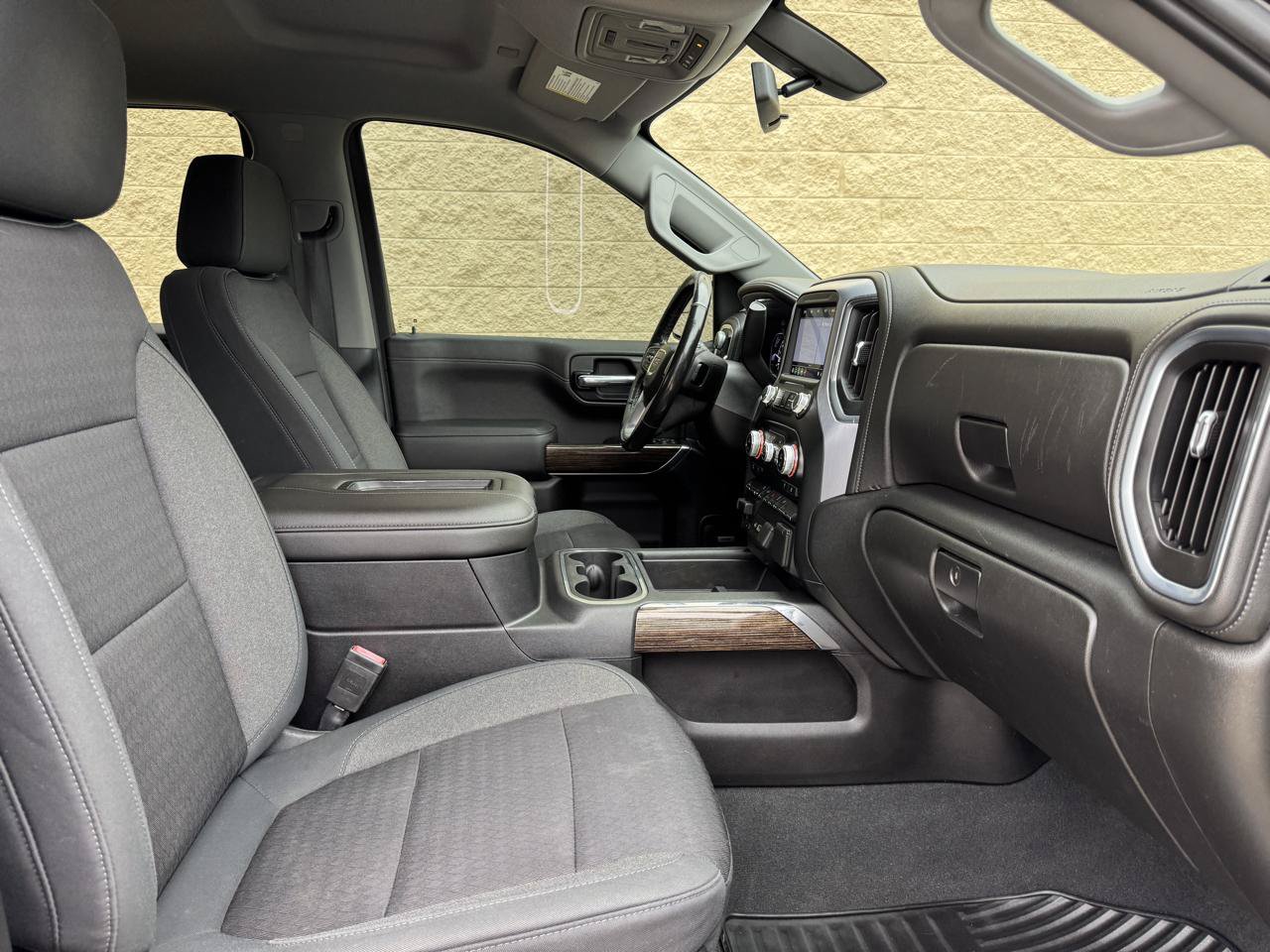 Used 2019 GMC Sierra 1500 Elevation w/ Elevation Value Package AWD/4WD image 24