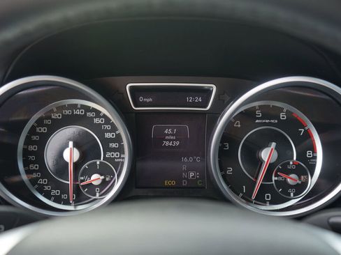 Used 2014 Mercedes-Benz ML 63 AMG 4MATIC image 20