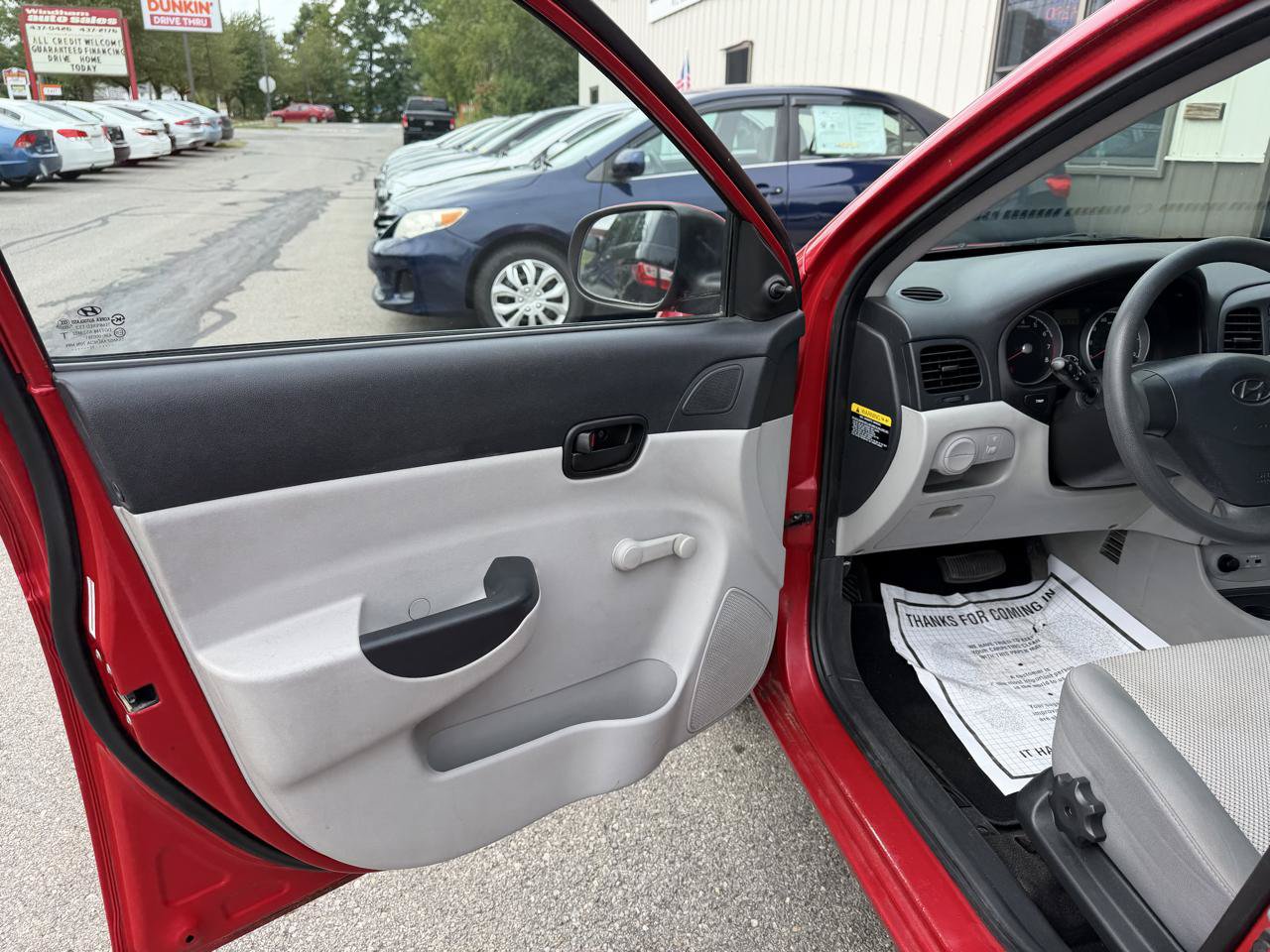 Used 2011 Hyundai Accent GLS FWD image 10