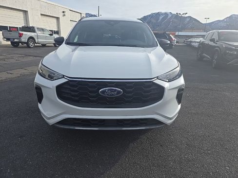 Used 2023 Ford Escape ST-Line w/ Tech Pack #1 image 2