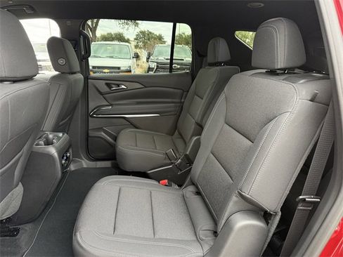 New 2026 Chevrolet Traverse LT image 25