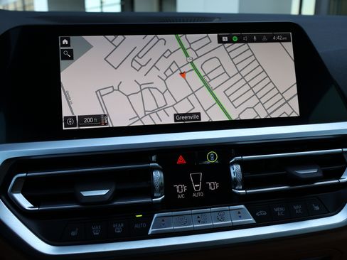 Used 2022 BMW 440i xDrive M440i xDrive w/ Premium Package image 26