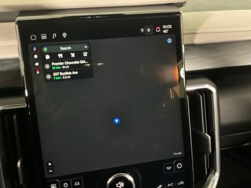 Used 2025 GMC Acadia Elevation w/ Elevation Premium Package image 15