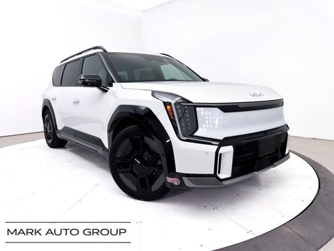 Used 2024 Kia EV9 GT-Line AWD/4WD image 1