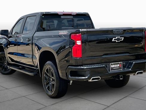 Used 2025 Chevrolet Silverado 1500 LT Trail Boss w/ Convenience Package II image 12