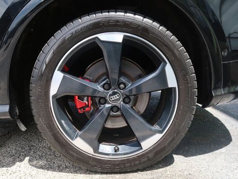 Used 2019 Audi SQ5 Prestige w/ Prestige Package AWD/4WD image 56