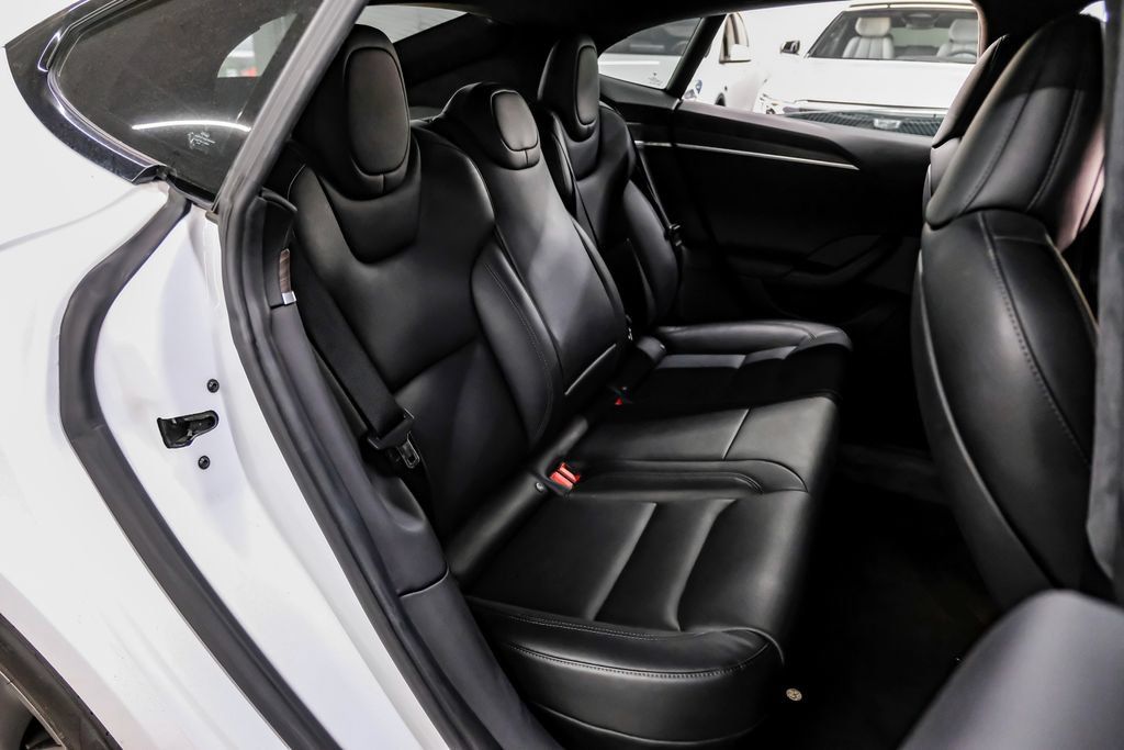 Used 2022 Tesla Model S AWD/4WD image 45