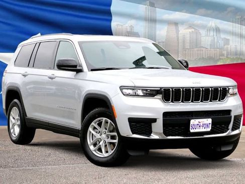 New 2025 Jeep Grand Cherokee L Laredo image 1