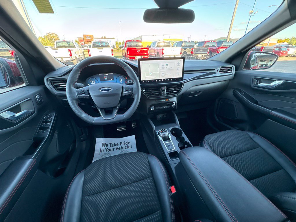 Used 2023 Ford Escape ST-Line Select w/ Tech Pack #2 AWD/4WD image 18