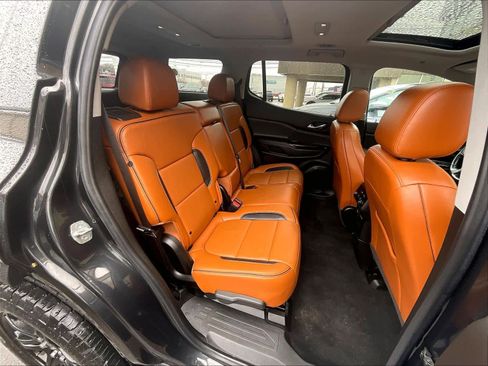 Used 2020 GMC Acadia AT4 w/ LPO, 'HIT The Road' Package image 16