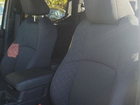 New 2025 Toyota Tacoma SR image 7