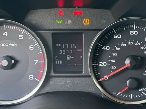 Used 2015 Subaru Crosstrek 2.0i Premium image 23