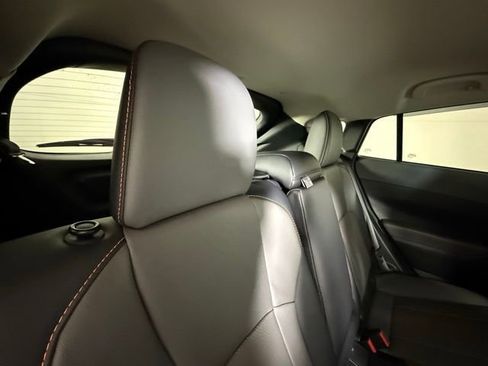 Used 2024 Subaru Crosstrek 2.5i Limited w/ Popular Package #4A image 28