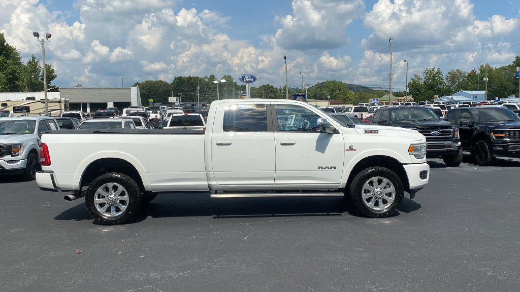 Used 2022 RAM 3500 Laramie AWD/4WD image 4