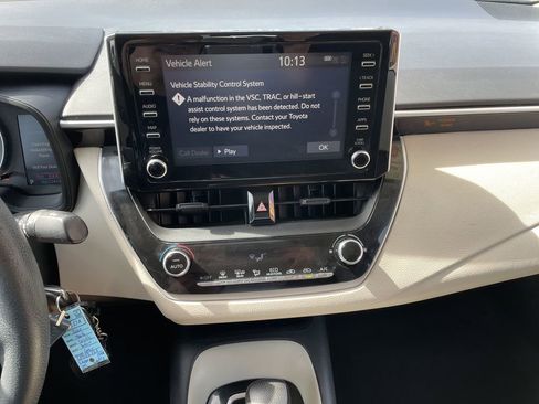 Certified 2020 Toyota Corolla LE image 18