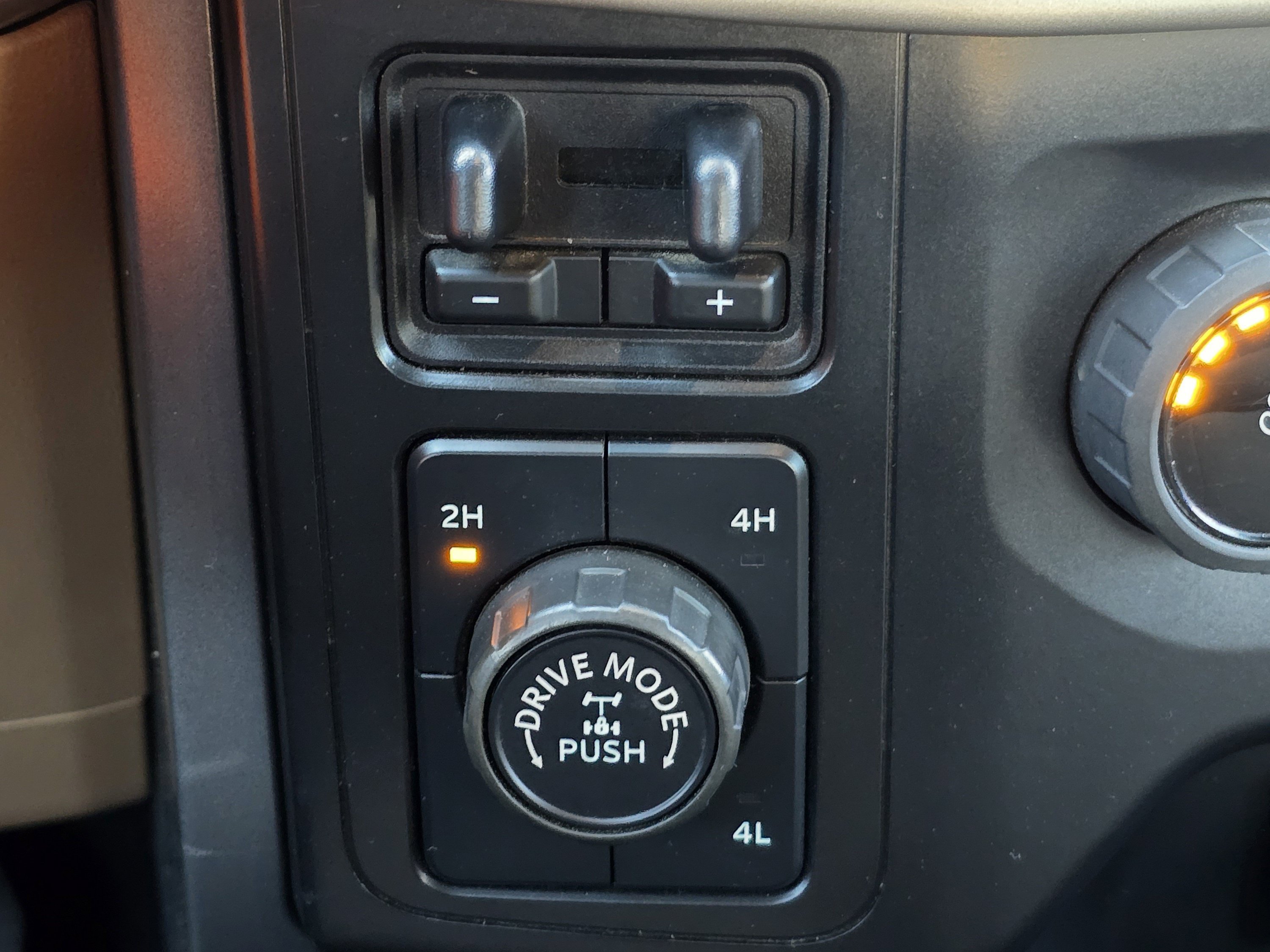 Used 2021 Ford F150 XLT w/ Trailer Tow Package AWD/4WD image 14