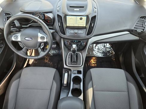 Used 2017 Ford C-MAX Energi SE w/ Equipment Group 401A image 25