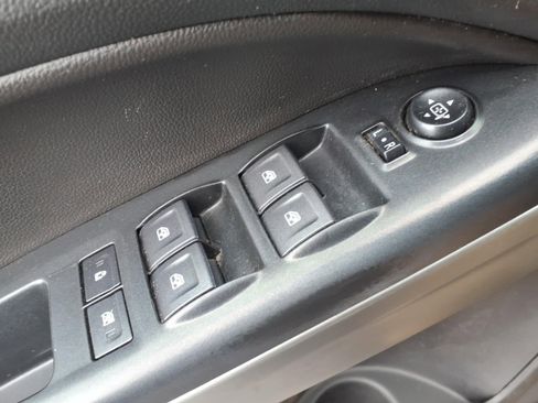 Used 2019 Chevrolet Colorado LT w/ LT Convenience Package image 16