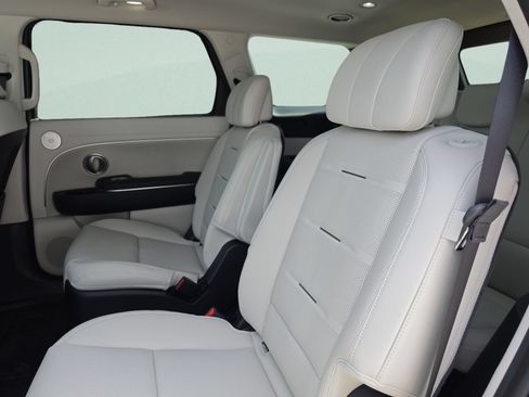 New 2026 Hyundai Palisade Calligraphy FWD image 21