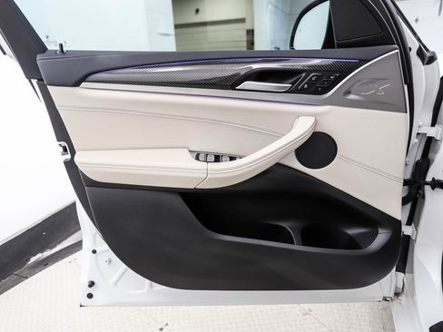 Certified 2023 BMW X3 M40i w/ Premium Package image 9