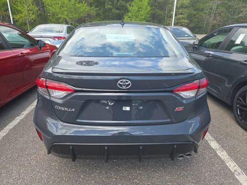 Used 2026 Toyota Corolla SE image 4