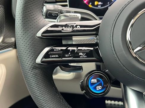 Used 2025 Mercedes-Benz GLS 63 AMG 4MATIC image 32