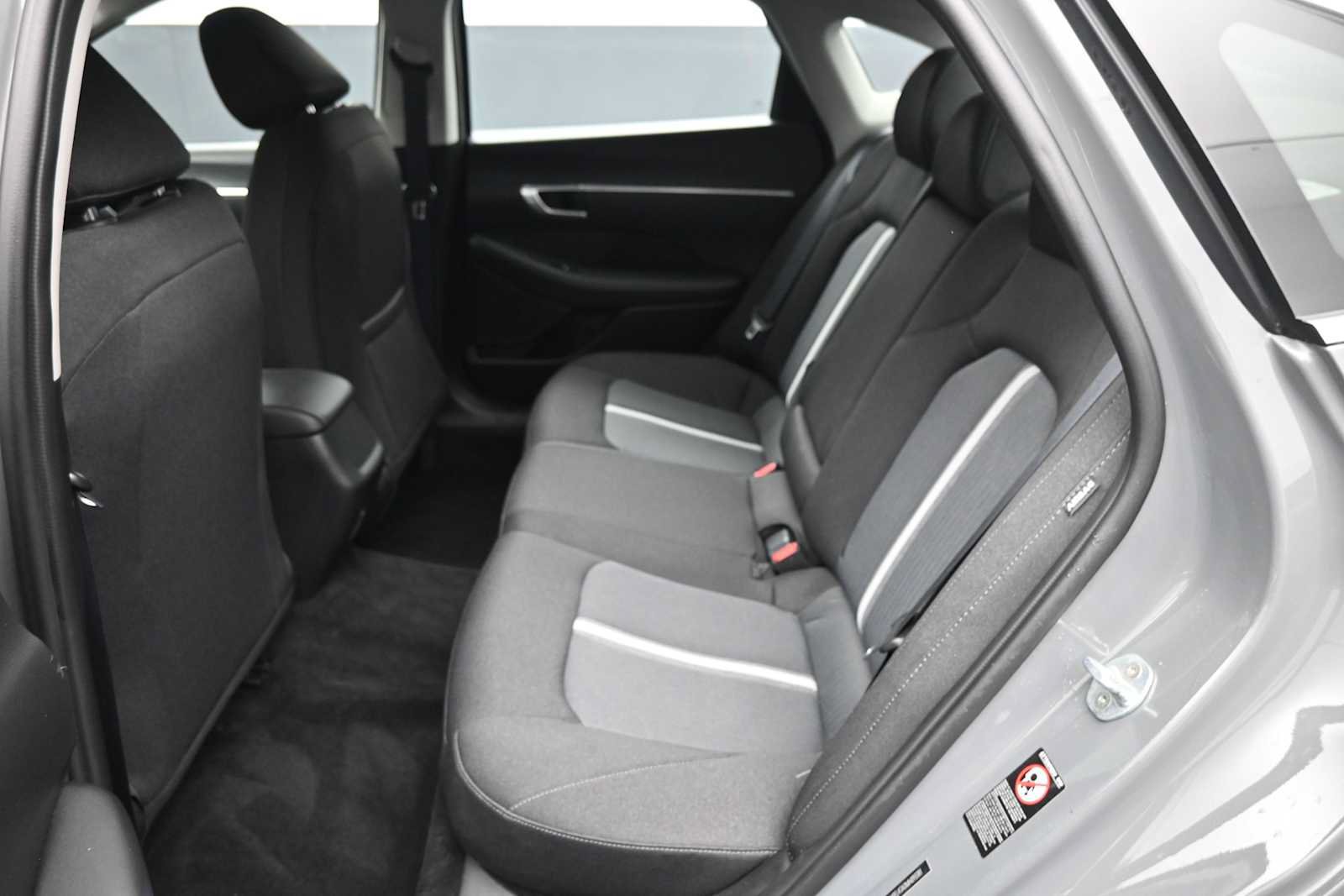 Used 2021 Hyundai Sonata SEL w/ Winter Weather Package FWD image 21