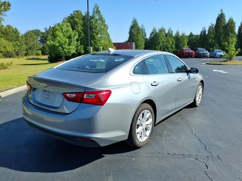 Used 2023 Chevrolet Malibu LT FWD image 3