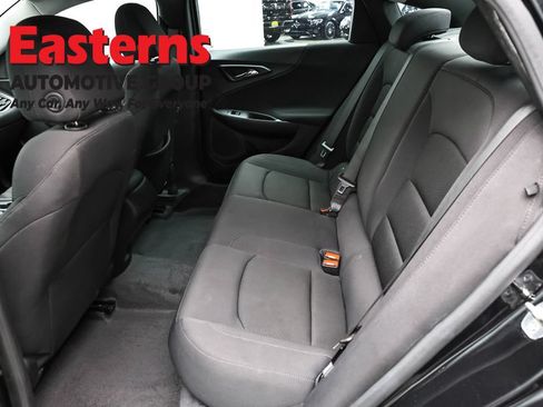 Used 2023 Chevrolet Malibu LS FWD image 20