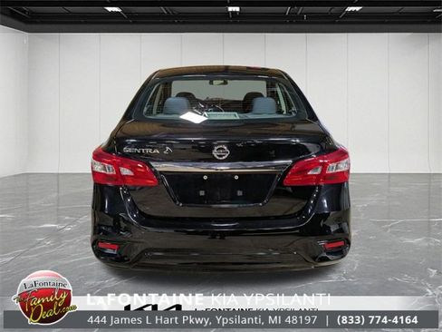 Used 2019 Nissan Sentra S image 4