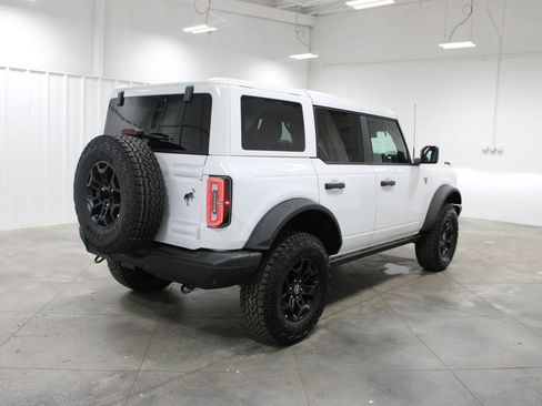 New 2026 Ford Bronco Badlands AWD/4WD image 8