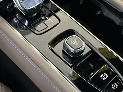 New 2026 Volvo XC90 T8 Plus w/ Protection Package Premier image 23