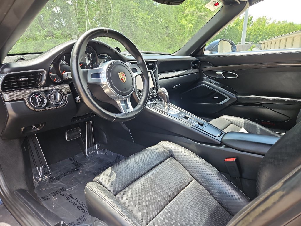 Used 2015 Porsche 911 Carrera S RWD image 4