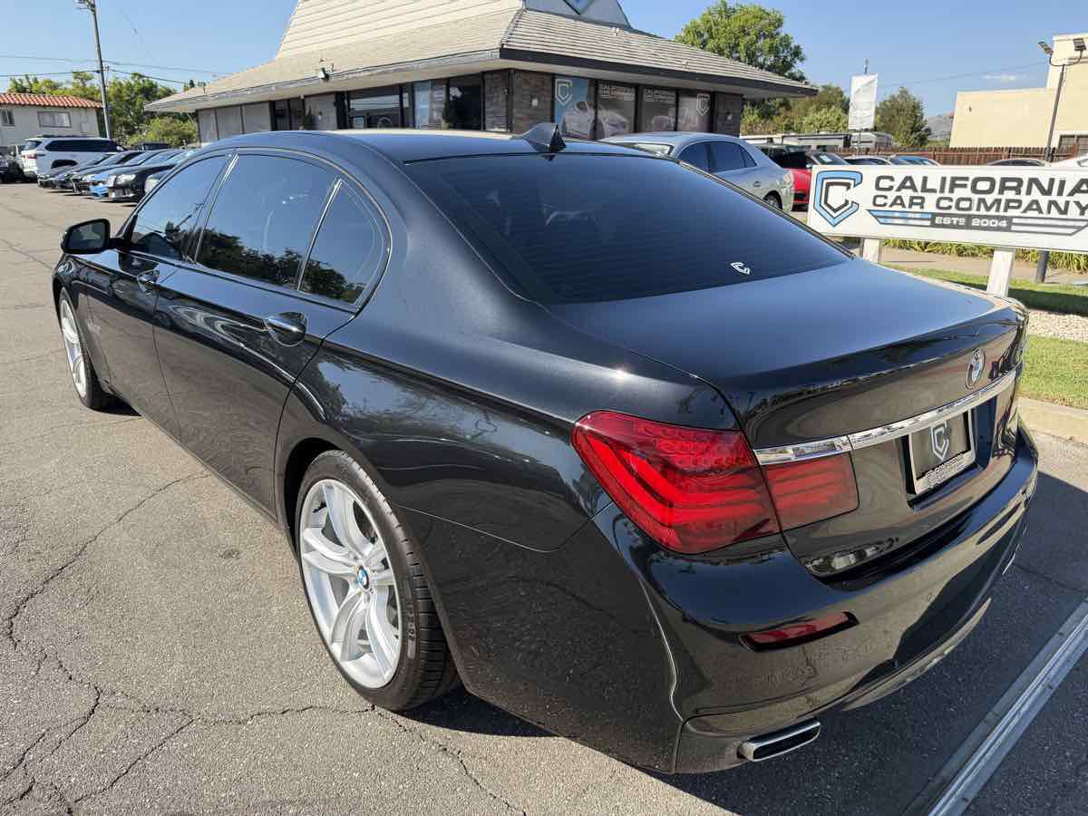 Used 2014 BMW 750Li RWD image 3