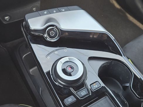 Certified 2023 Kia EV6 GT AWD/4WD image 17