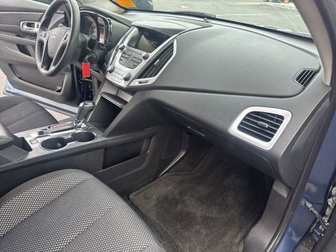 Certified 2017 GMC Terrain SLE FWD image 24