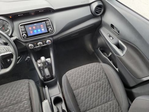 Certified 2022 Nissan Kicks S FWD image 20