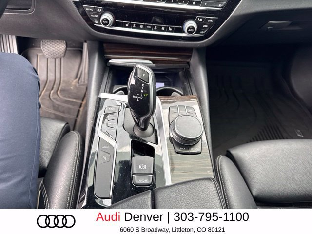 Used 2020 BMW 530e xDrive w/ Convenience Package AWD/4WD image 7