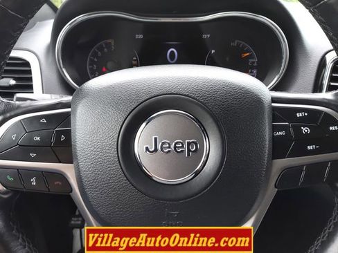 Used 2020 Jeep Grand Cherokee Altitude image 41