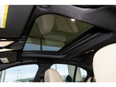 New 2026 BMW 330i xDrive Sedan AWD/4WD image 60