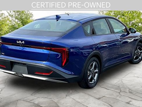 Certified 2025 Kia K4 FWD image 2